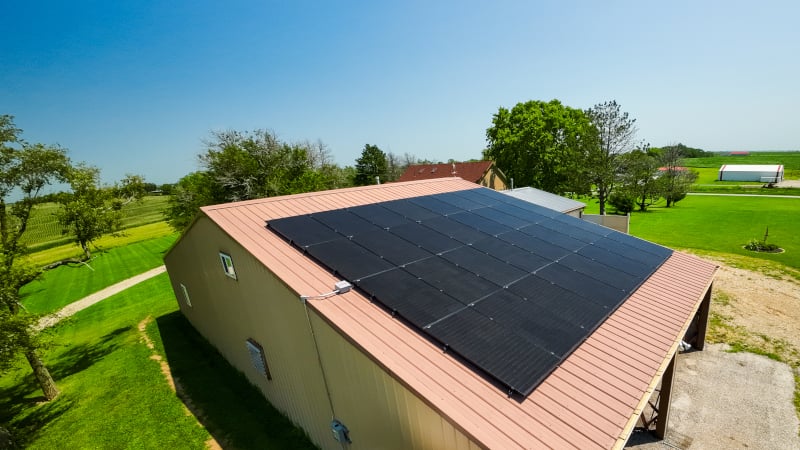 Cummings metal pole barn solar install